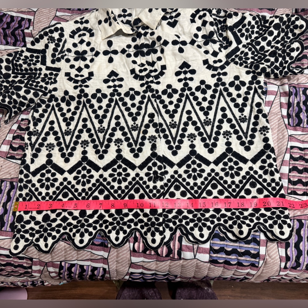 Zara Monochrome Geometric Embroidery Shirt - Picture 5 of 14
